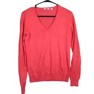 Uniqlo Womens Sweater Blush V Neck Long Sleeve Thin Silk Cashmere Blend Small